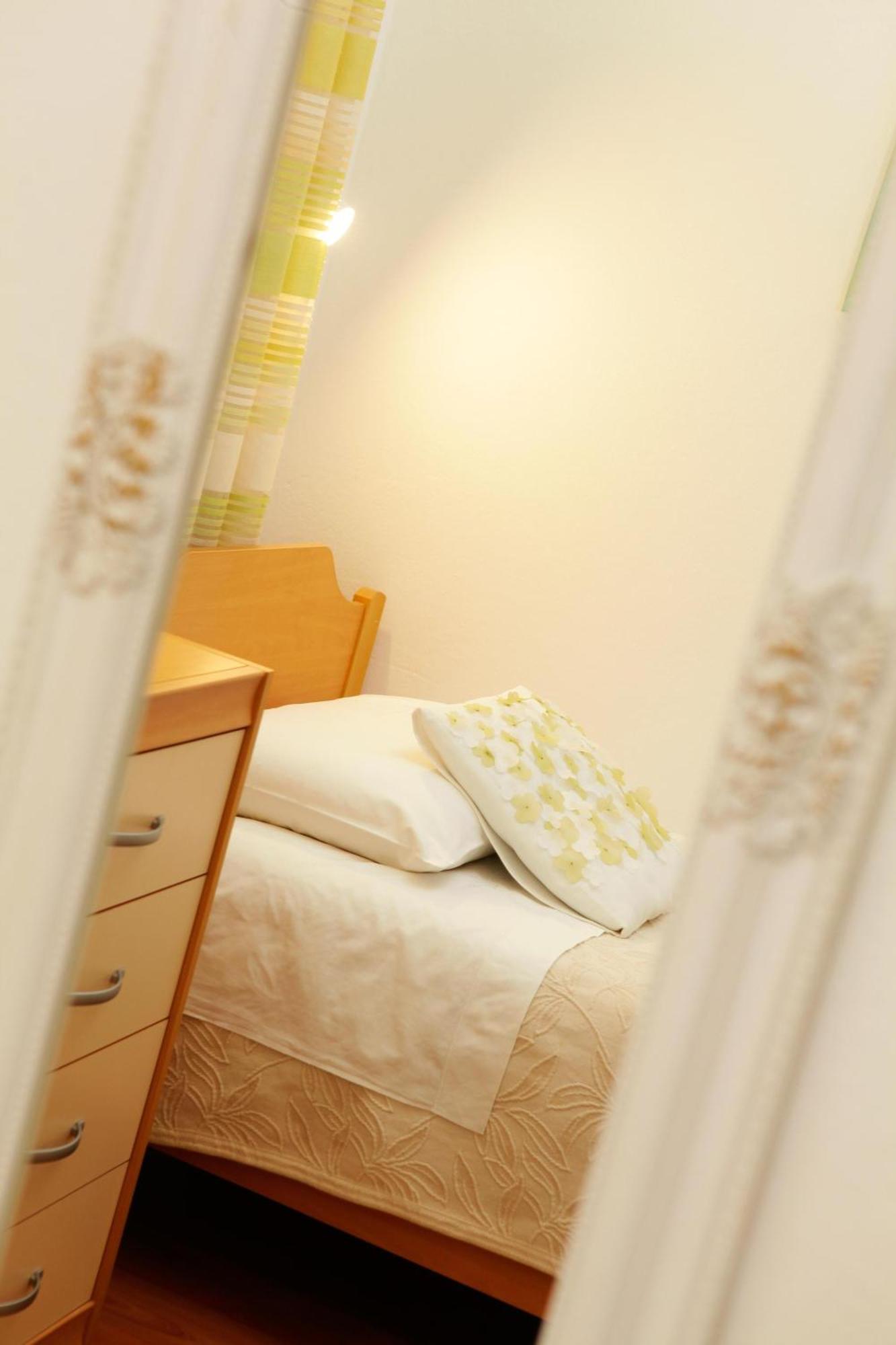Sunshine Apartment Doda Vela Luka Exteriör bild